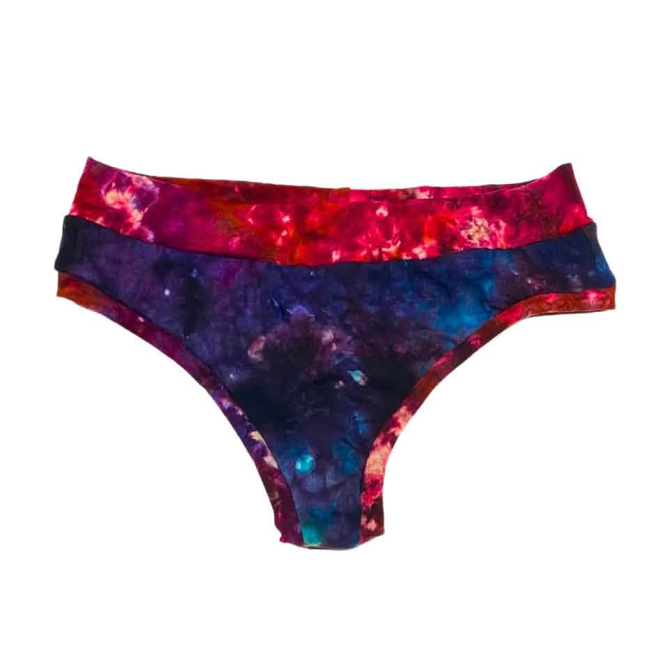 97/3 - Large Thong in Autumn Rainbow DD
